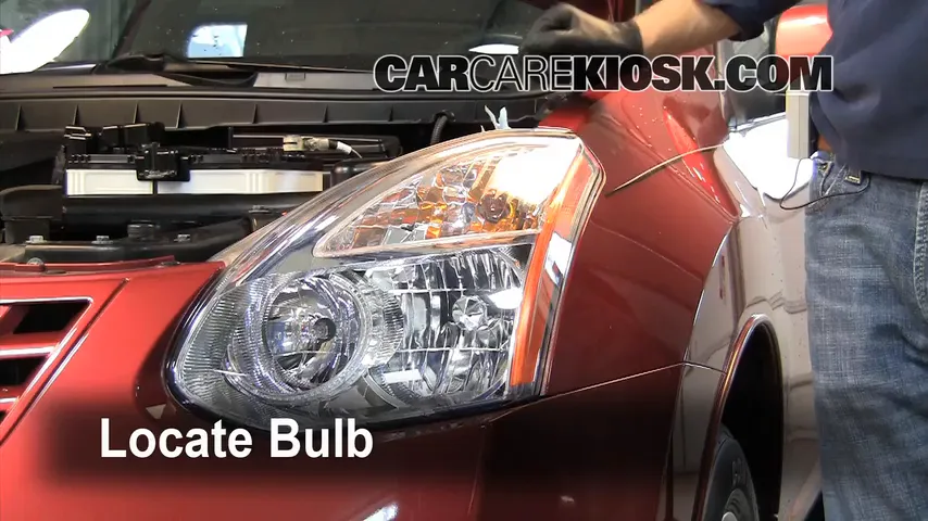 2008 Nissan Rogue SL 2.5L 4 Cyl. Lights Turn Signal - Front (replace bulb)